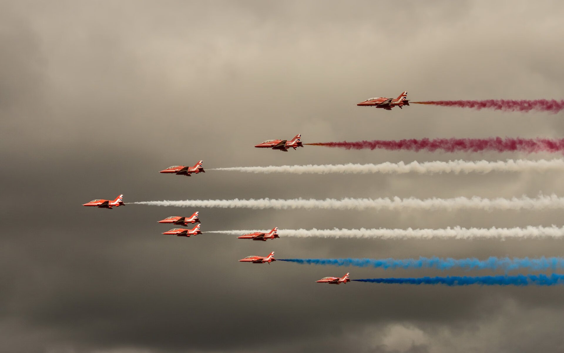 KAIYUNAPP-【智能化裁判系统】机器人裁判对传统裁判的冲击与融合，机器人裁判员