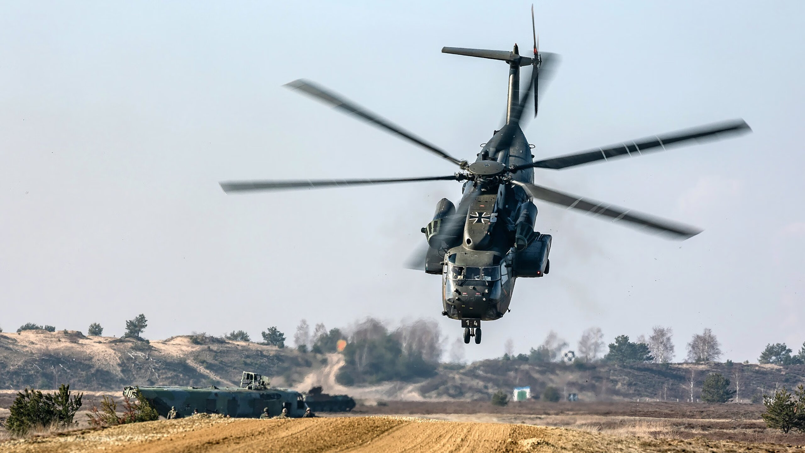 开云·Kaiyun网页版-公牛大胜凯尔特人，关键一役中德罗赞罚球绝杀，公牛对凯尔特人罗斯上演